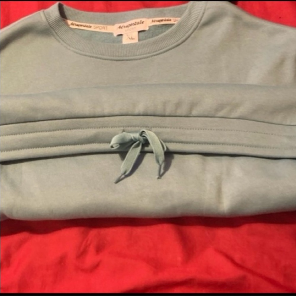 Sweater - Picture 2 of 3